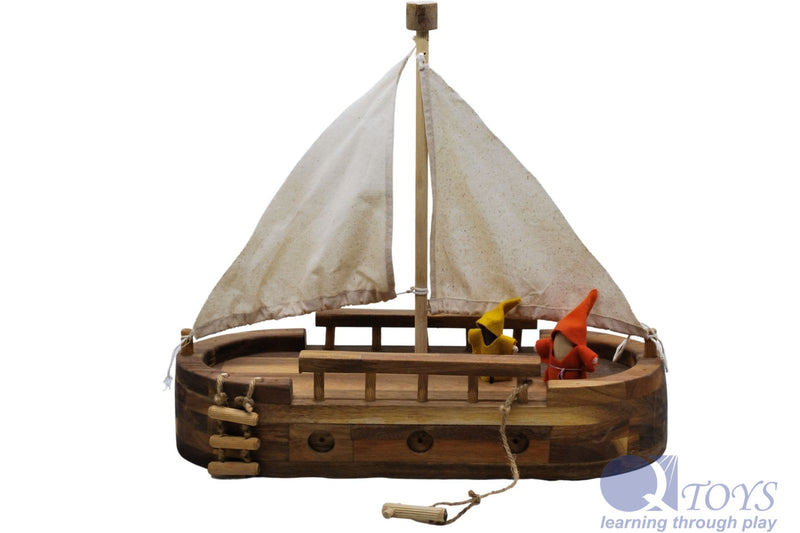Acacia Hardwood Toy Ship | 40 x 14 x 35 cm | 2+