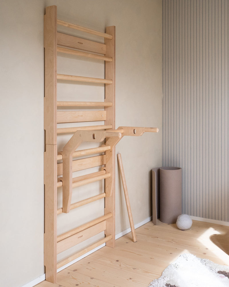 OKSA Pull-Up Bar & Dip Station | Birch Plywood | 150 kg Capacity