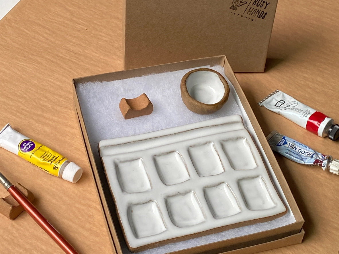 Medium 8-Pan Ceramic Watercolor Artist Paint Palette