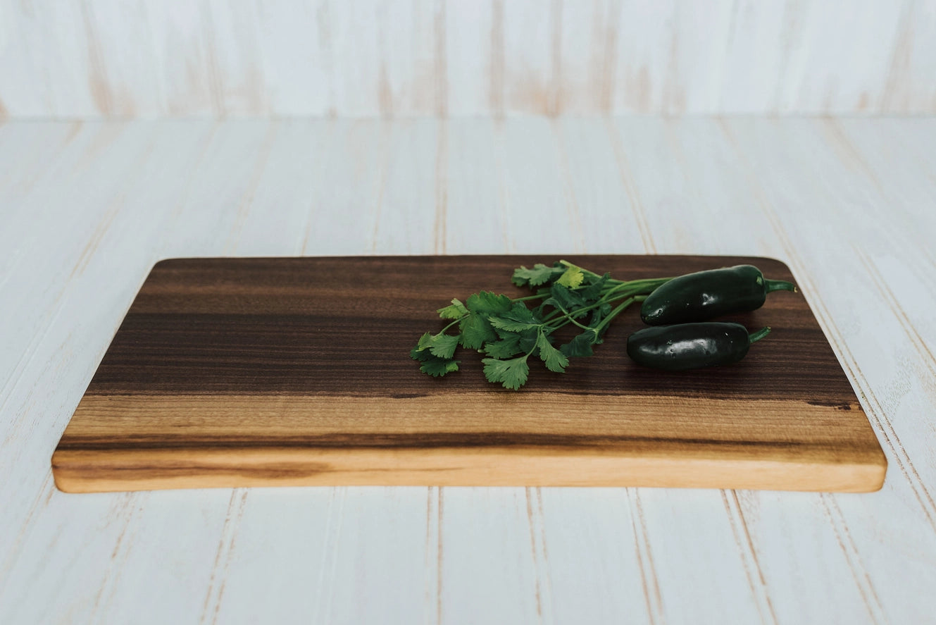 18" Walnut Live Edge Presentation/Cutting Board