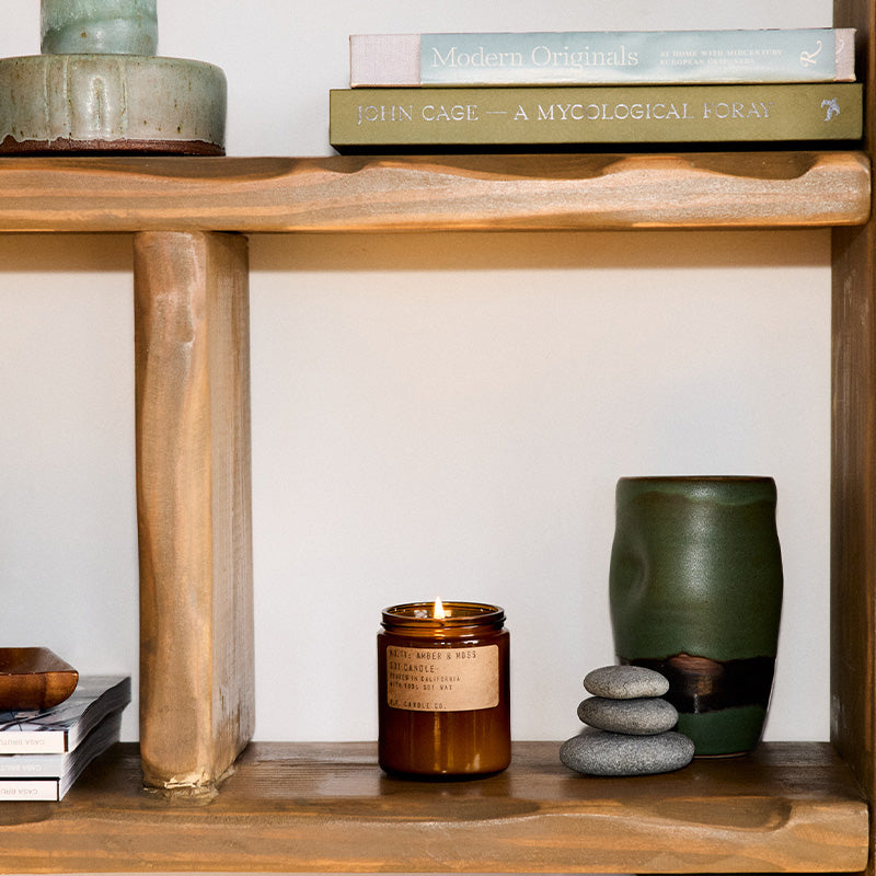 Amber & Moss Soy Candle | 7.2 oz | 40-50 Hour Burn Time