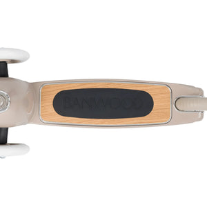 Banwood Scooter Vintage — Cream | 3-Wheel | Oak Deck | Ages 3+ — Beige