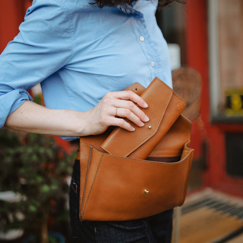Craft & Forge Leather Crossbody Bag | Full-Grain Leather | Handcrafted in Mexico & Texas