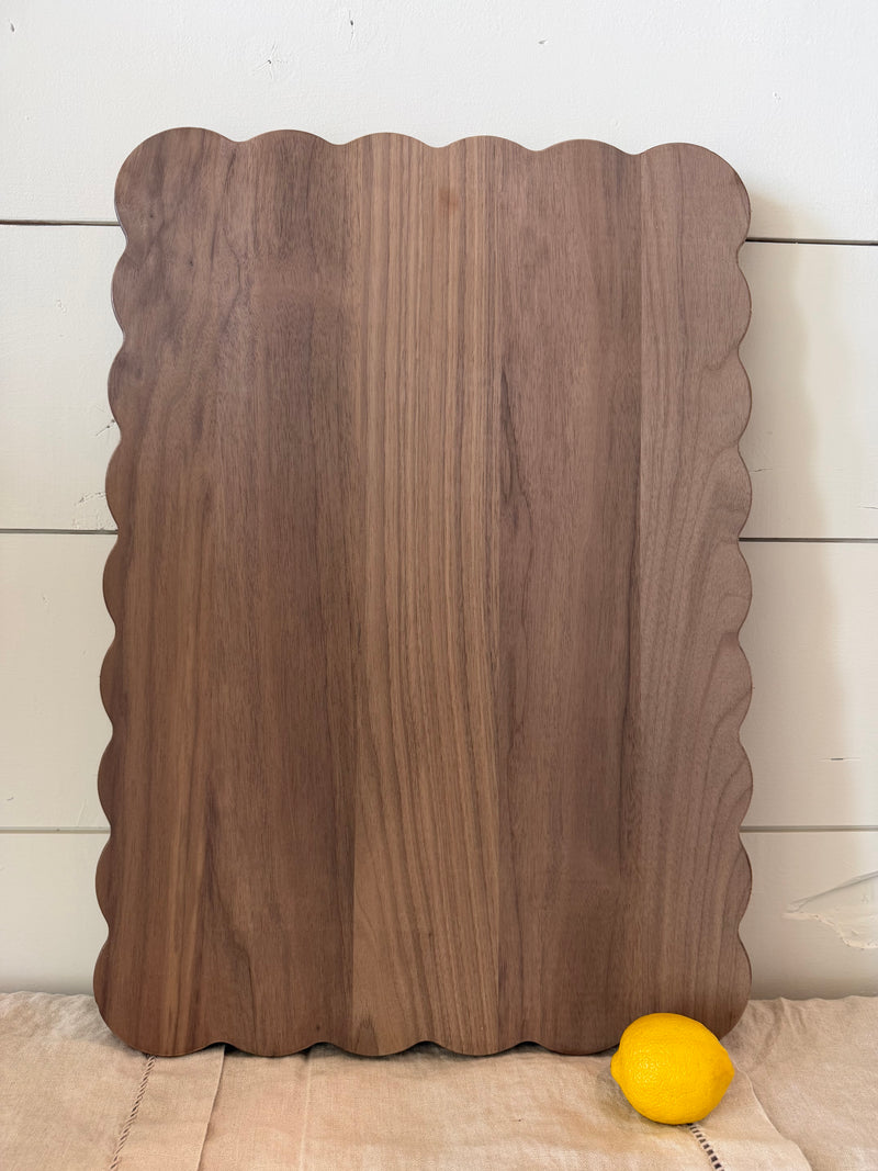 Heritage Scallop Board - Black Walnut