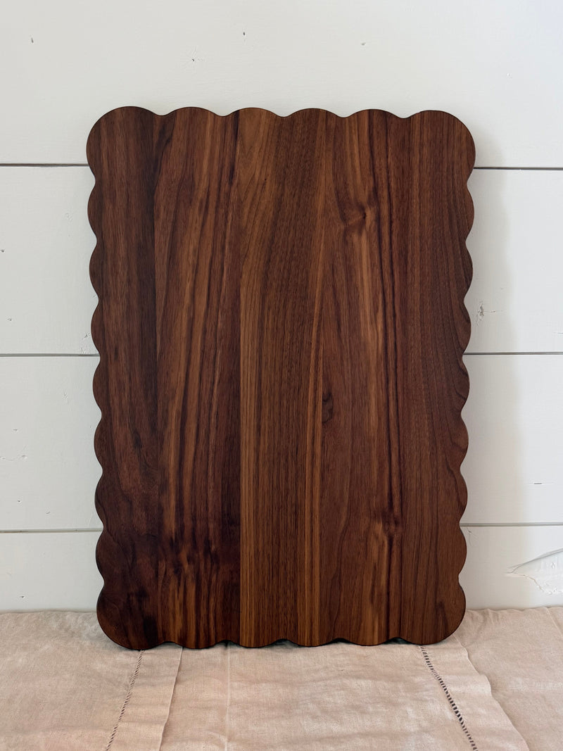 Heritage Scallop Board - Black Walnut