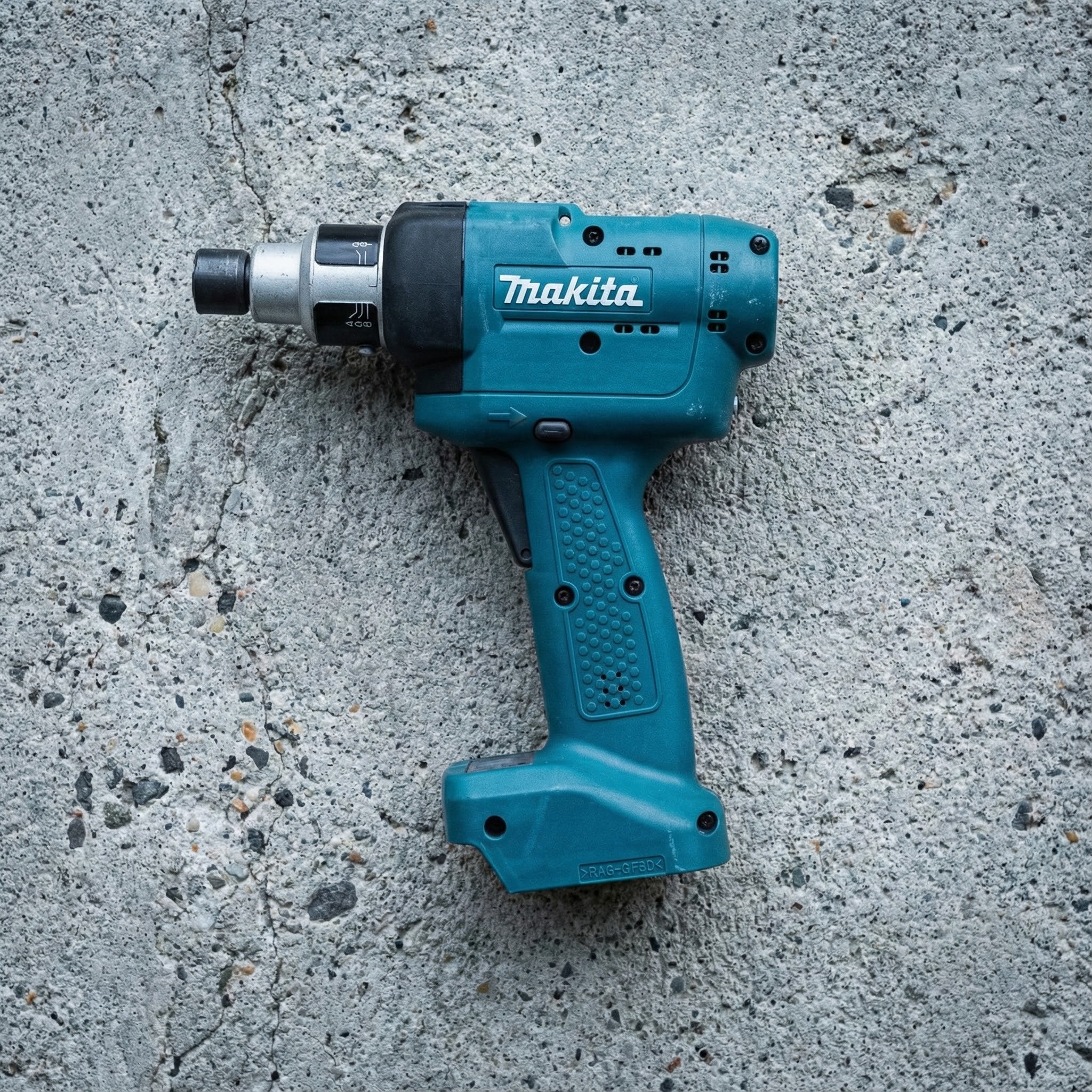 Makita 14.4 V Torque Tracer Cordless Precise Torque  Screwdriver