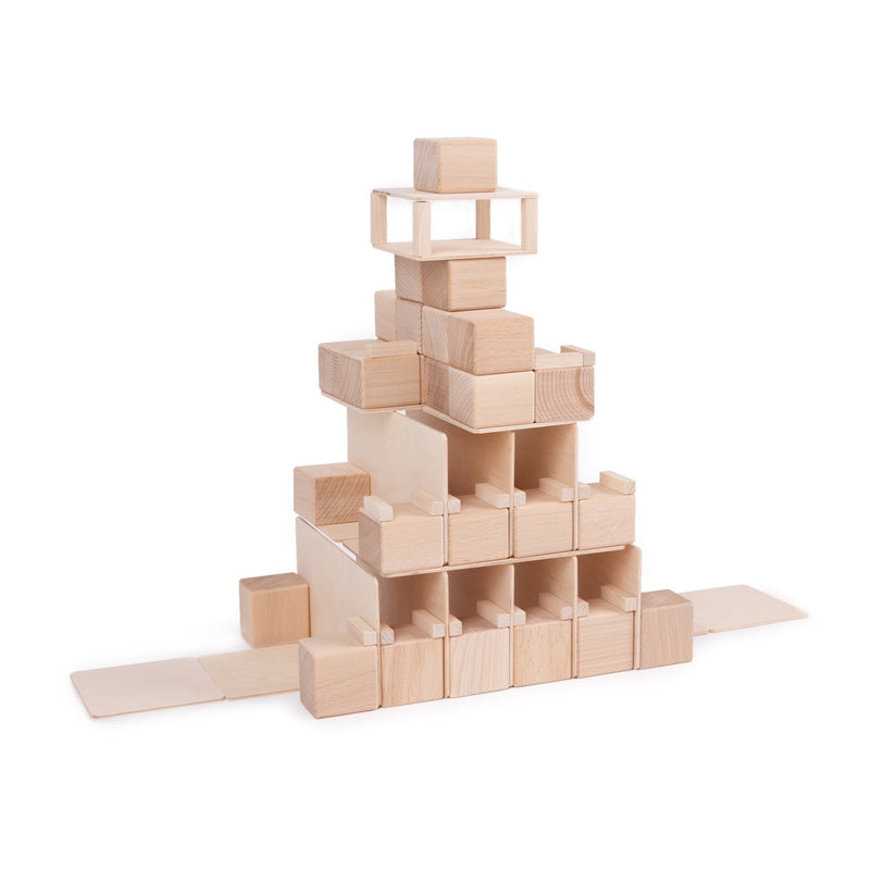 Just Blocks BASIC Medium | 68 natural wooden blocks — pyramid
