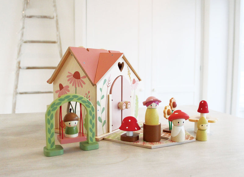 Rosewood Cottage Wooden Playhouse | 16.5" x 15.75" x 12.2" | Tender Leaf Toys