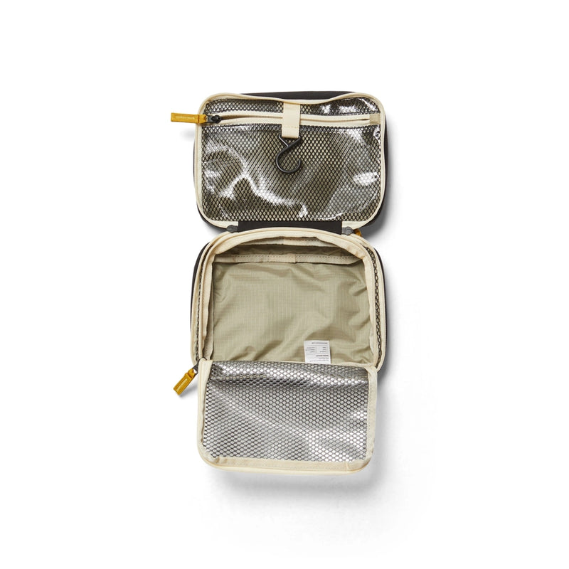 Toiletry Kit — Olive
