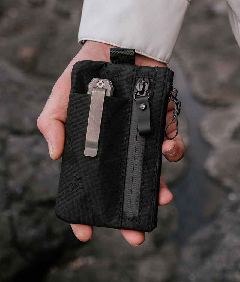 Zip Pouch Pro | Ultradyne | 3 External Slots | RFID Blocking