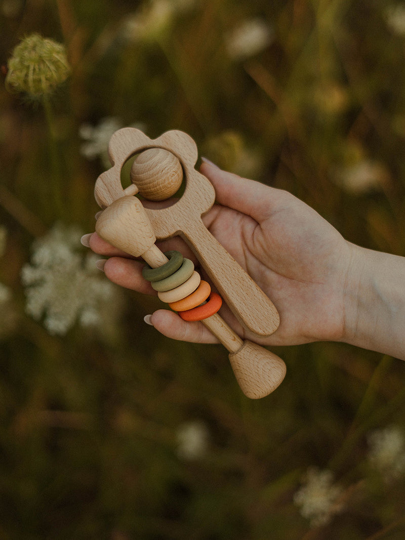 Flower Rattle | Beech & Beeswax | Natural