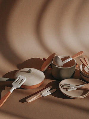 Wooden Kitchen Set | 15 Pieces | Ages 3+