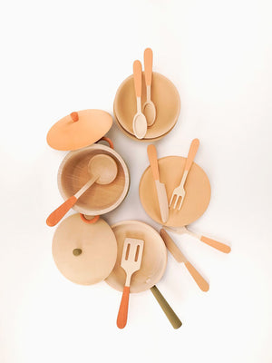 Wooden Kitchen Set | 15 Pieces | Ages 3+