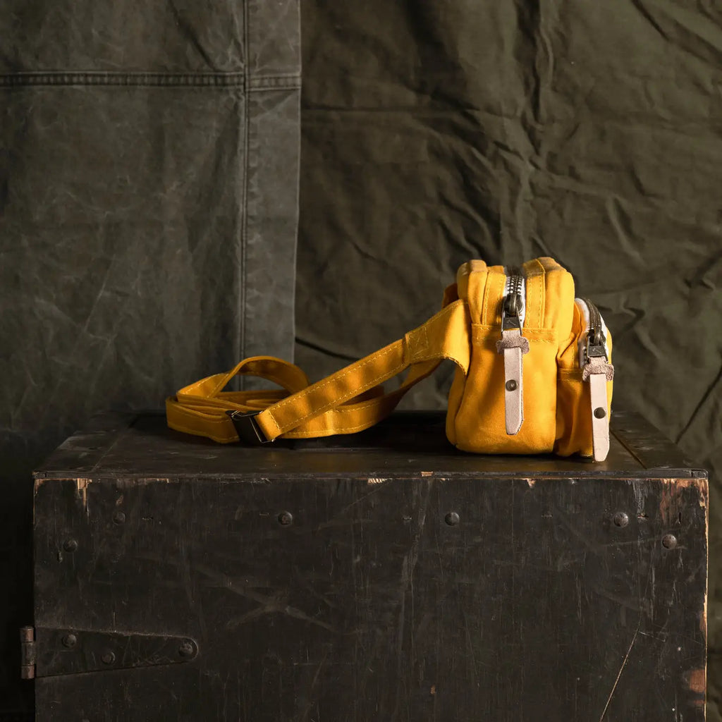Pointer Crossbody Bag - Liferaft Yellow