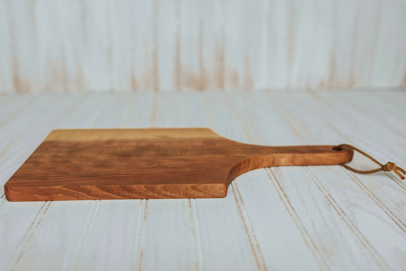 18" Cherry Live Edge Presentation/Cutting Board