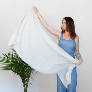 Cashmere Travel Wrap | Light Gray | 80 x 26"