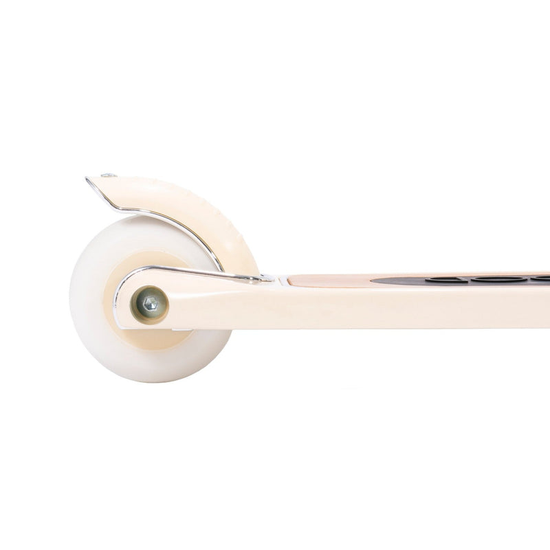 Banwood Scooter Vintage — Cream | 3-Wheel | Oak Deck | Ages 3+