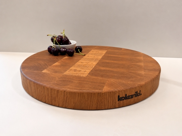 The Signature Round Block in white oak — view 1