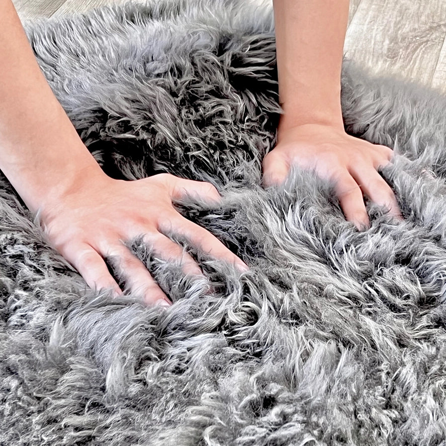 Rodeo Genuine Sheepskin Rug – Premium Shearling Decor