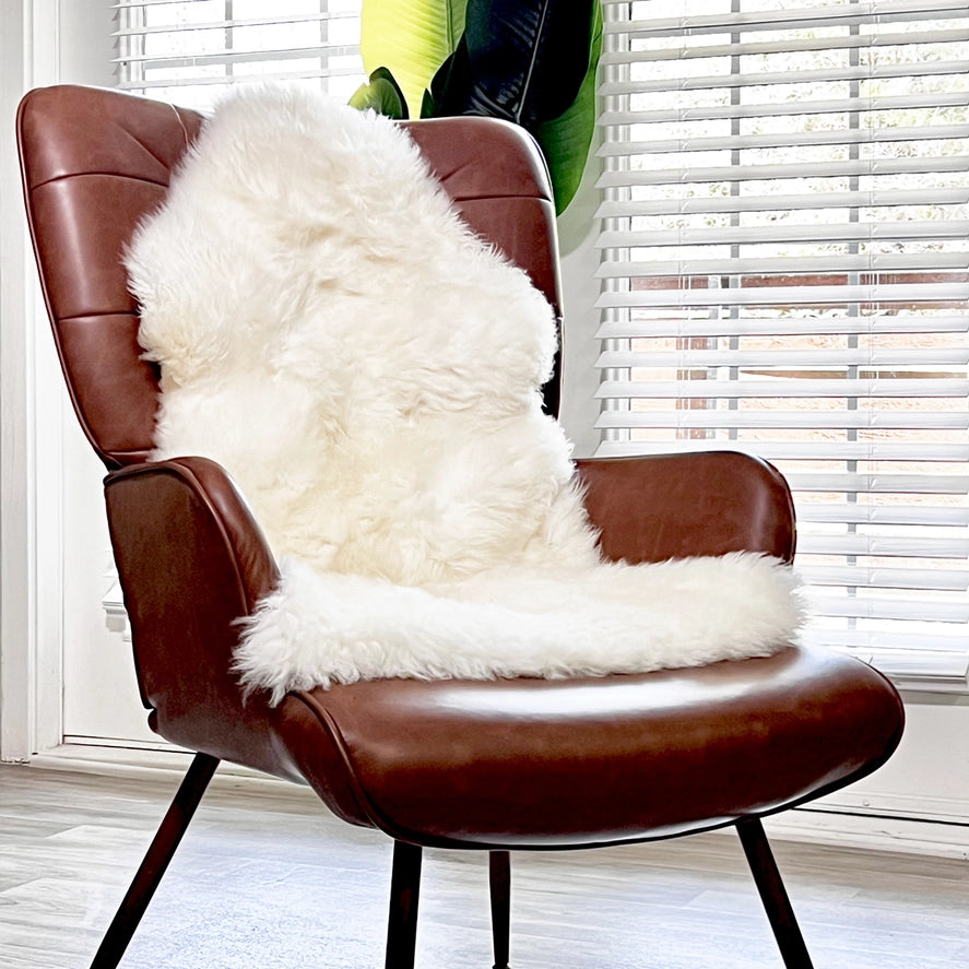 Rodeo Genuine Sheepskin Rug – Premium Shearling Decor