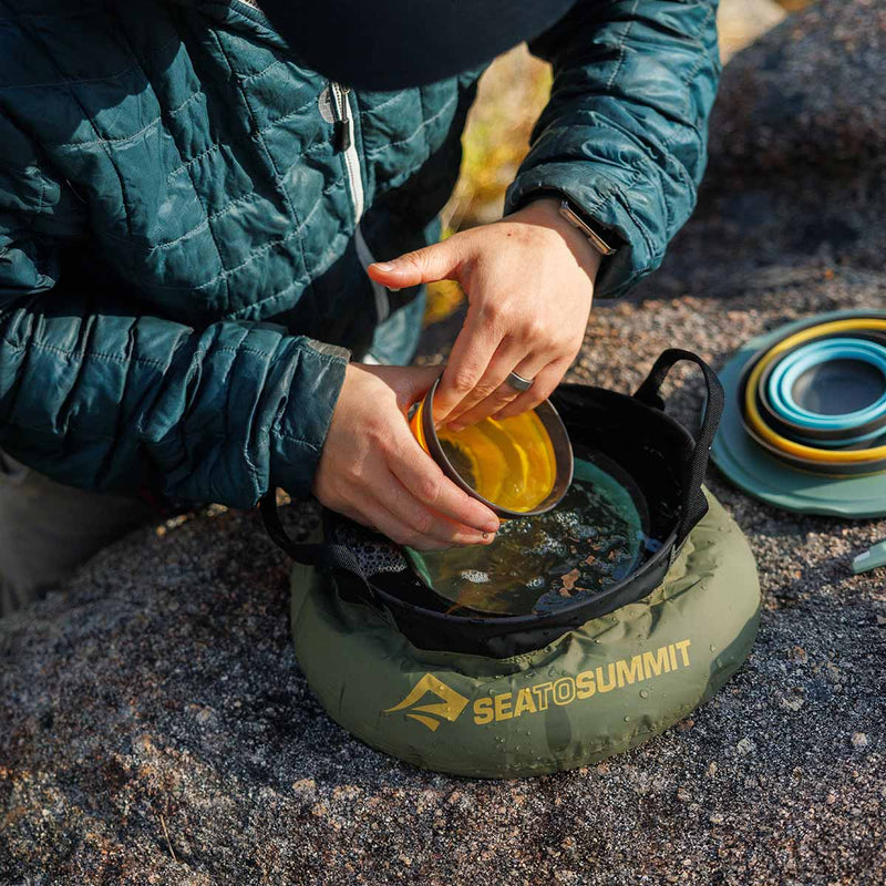 Sea to Summit Kitchen Sink | Collapsible Nylon Camping Basin | 5L, 10L, or 20L