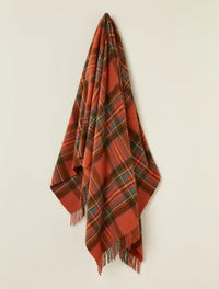 Merino lambswool throw in Antique Royal Stewart tartan