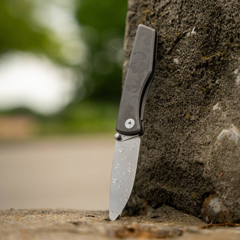 The Overlook Pocket Knife | M390 Steel | Titanium Frame | 2.62" Blade