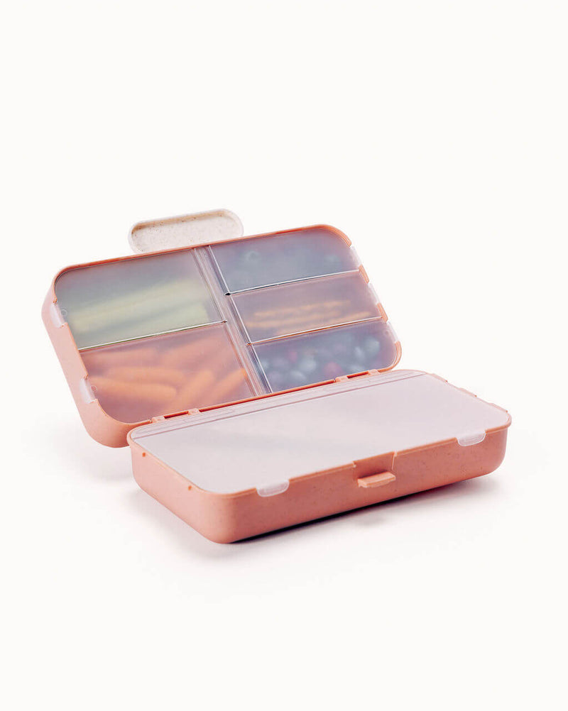 WeeWander Snack Box | 6 Compartments | Wheat Straw Lid | Cream