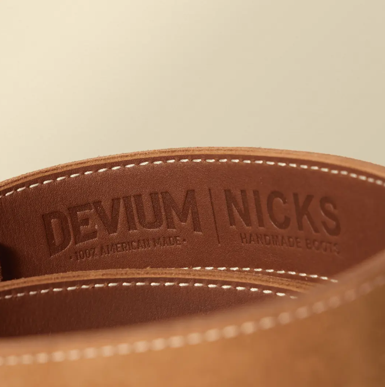 Inside of belt embossed with Devium and Nicks maker marks