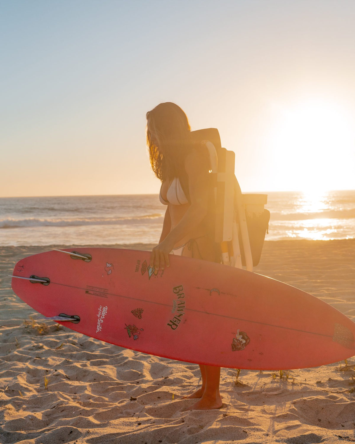 Sunkissed PARKIT Voyager backpack chair in an outdoor scene